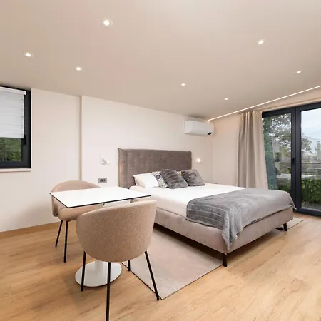 Vida's Place Apartment *